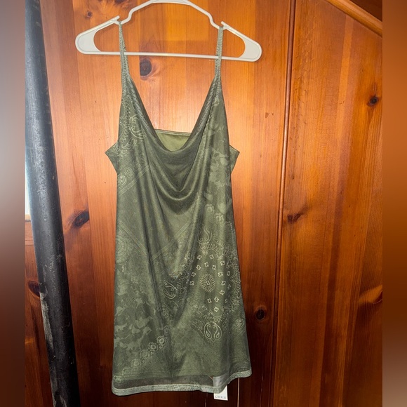 Cider Women’s Green dress - Picture 1 of 4